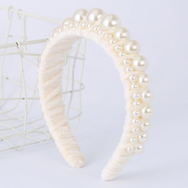 Glossy Velvet Headband (white)
