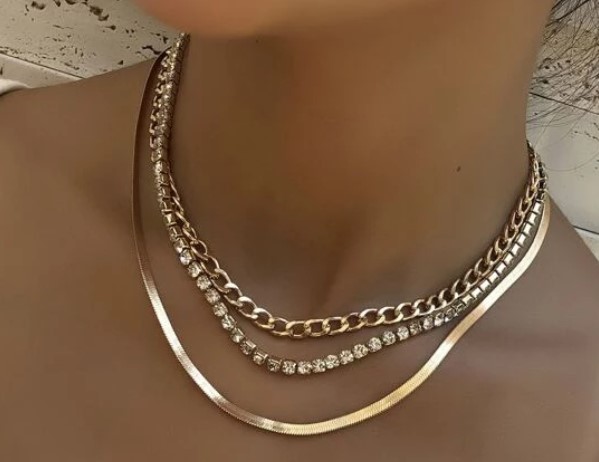 Vanilla sky necklace