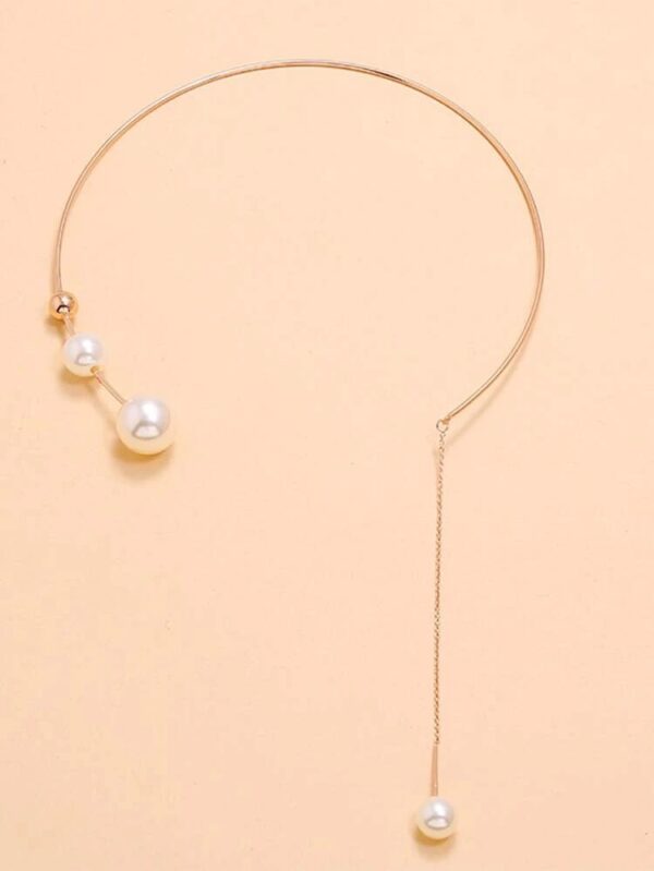 Pearly necklace