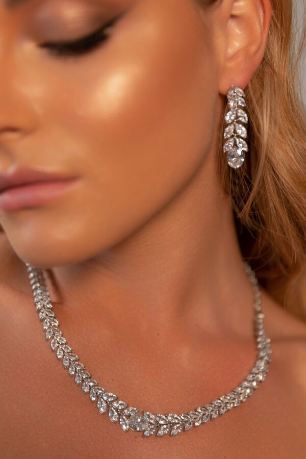 Set Kairo Necklace & Earrings